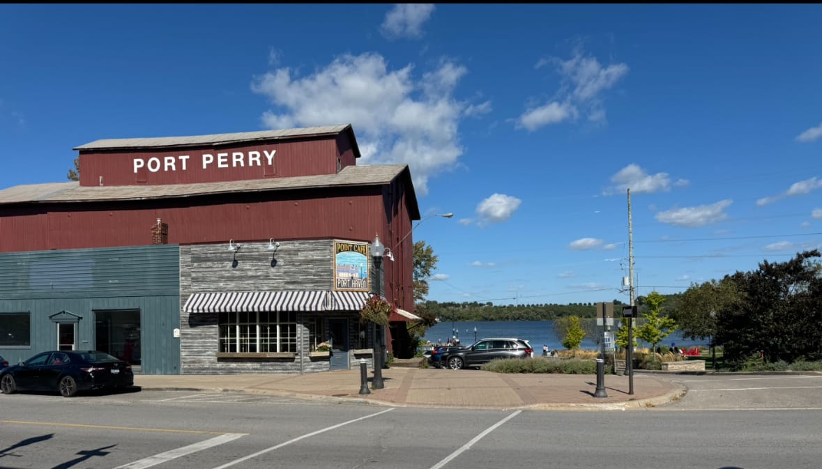 Port Perry 安省波特佩里小镇及住房观赏